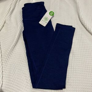 NWT- Gaiam- XS. The Om Fit
